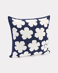 'K Hanadot' knit cushion cover