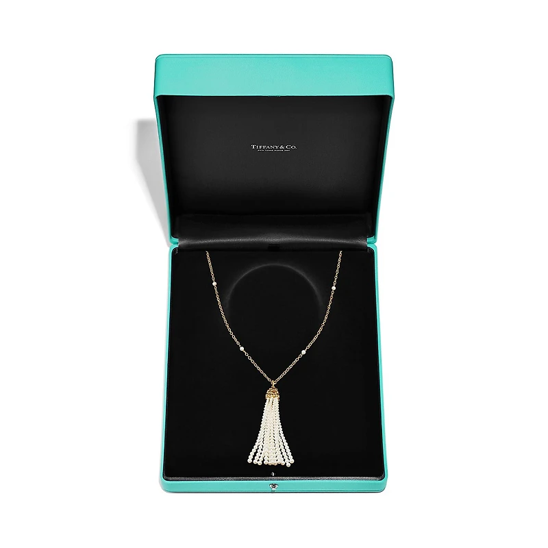 Paloma Picasso® Olive Leaf Pearl Tassel Necklace