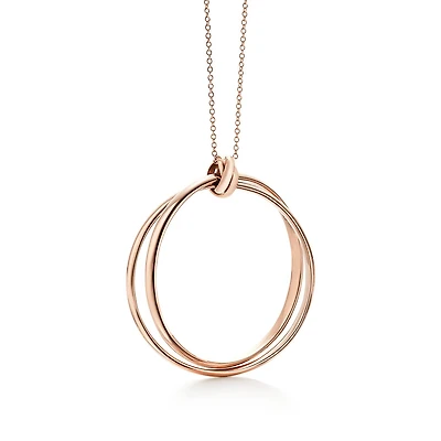 Paloma's Melody Circle Pendant 