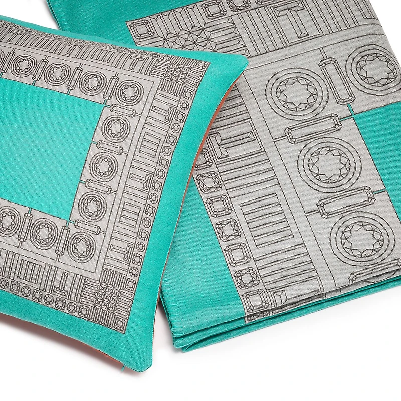 Tiffany Facets Cushion