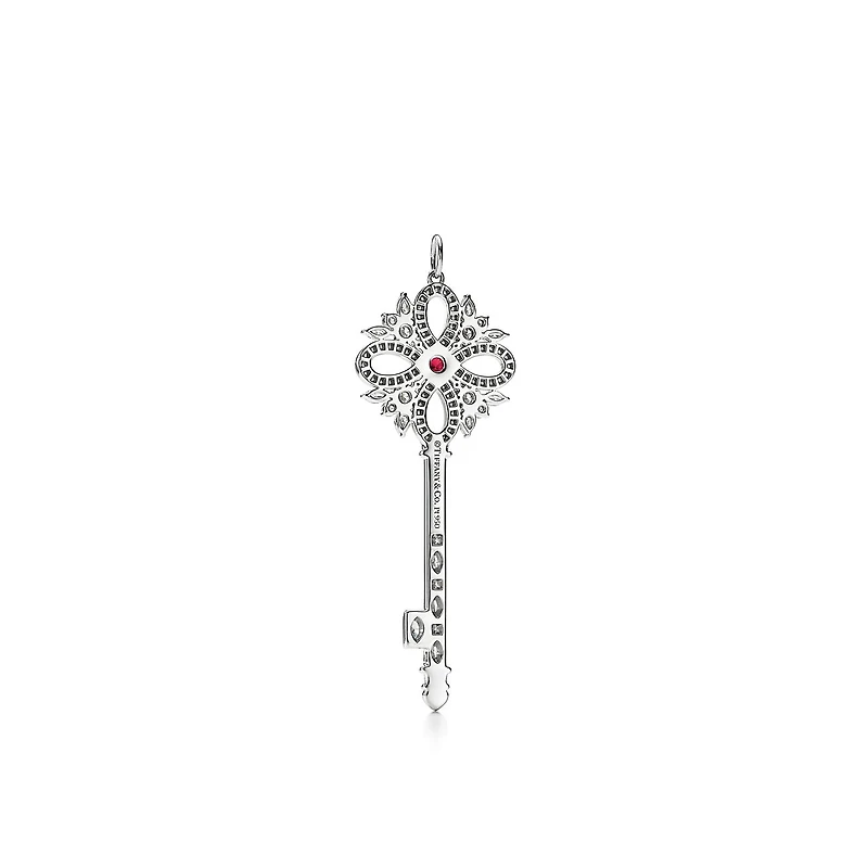 Tiffany Keys Tiffany Victoria™ Key Pendant