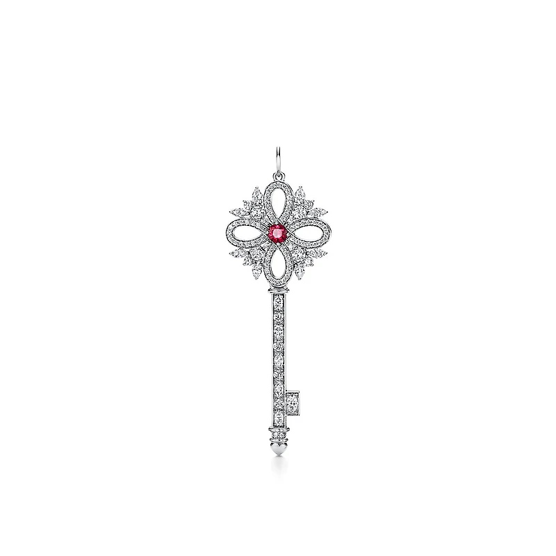 Tiffany Keys Tiffany Victoria™ Key Pendant