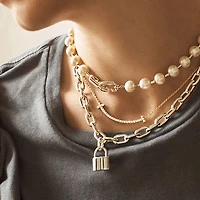 Tiffany T Medium Smile Pendant