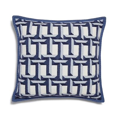 Tiffany T True Cushion