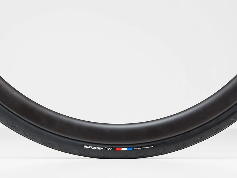 Bontrager AW1 Hard-Case Lite Road Tire