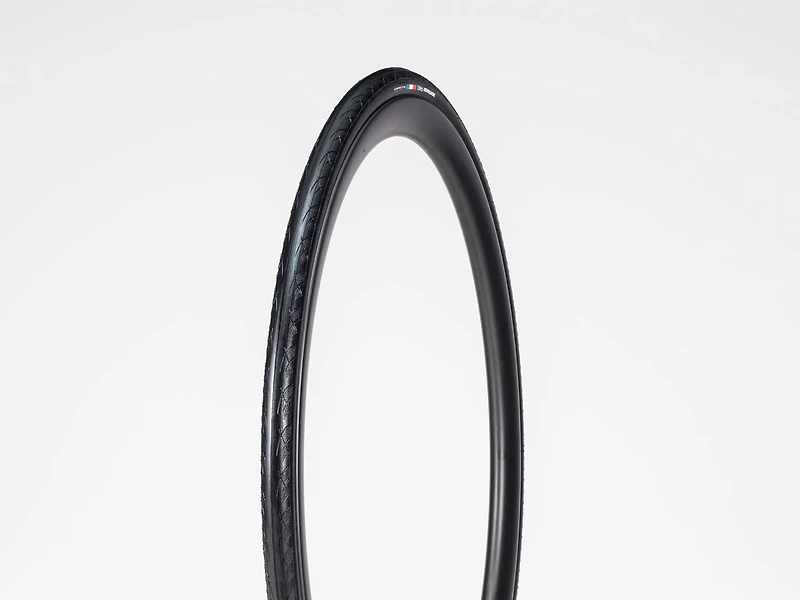 Bontrager AW1 Hard-Case Lite Road Tire