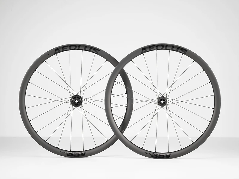 Bontrager Aeolus Elite 35V TLR Disc Road Wheel