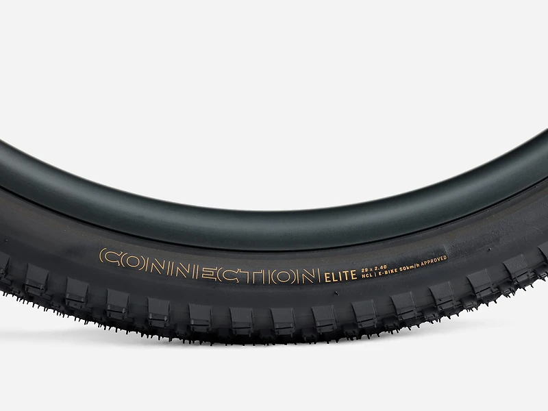 Bontrager Connection Elite Reflective Tire