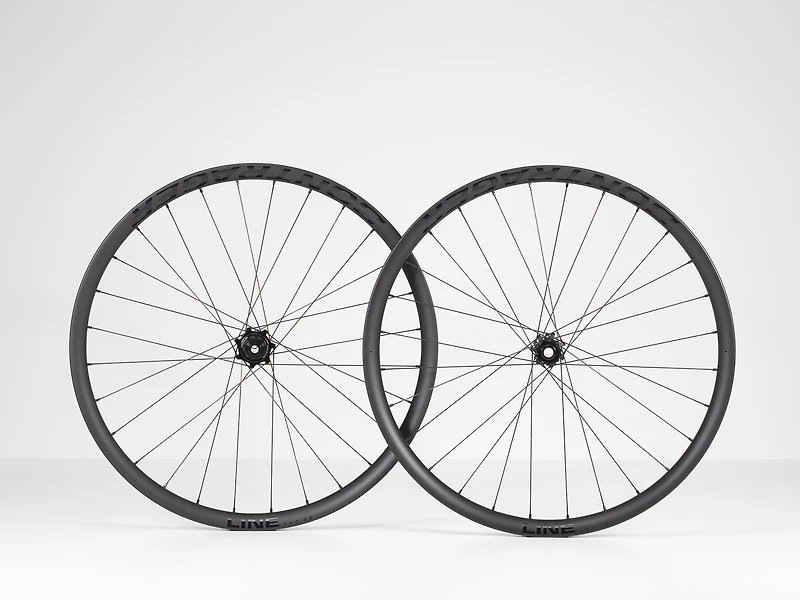 Bontrager Line Pro 30 TLR Boost MTB Wheel