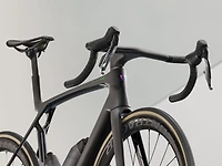 Madone SLR 9 AXS Gen 8 - 2025, X-Large