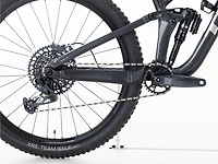 Slash 8 Gen 5 - 2022
