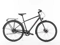 District 4 Equipped - 2023, Medium