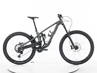 Slash 8 Gen 6 - 2025, Medium