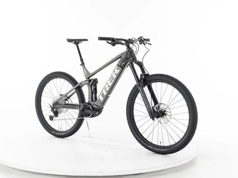 Rail 7 Gen 2 - 2022, X-Large