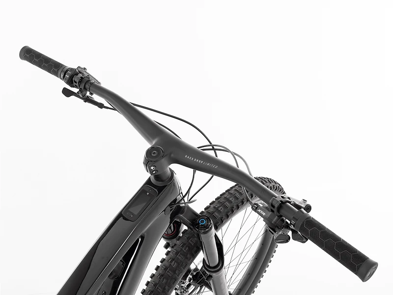Fuel EXe 9.9 XTR - 2024, Medium