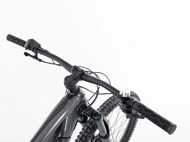 Rail 7 Gen 3 - 2024, X-Large