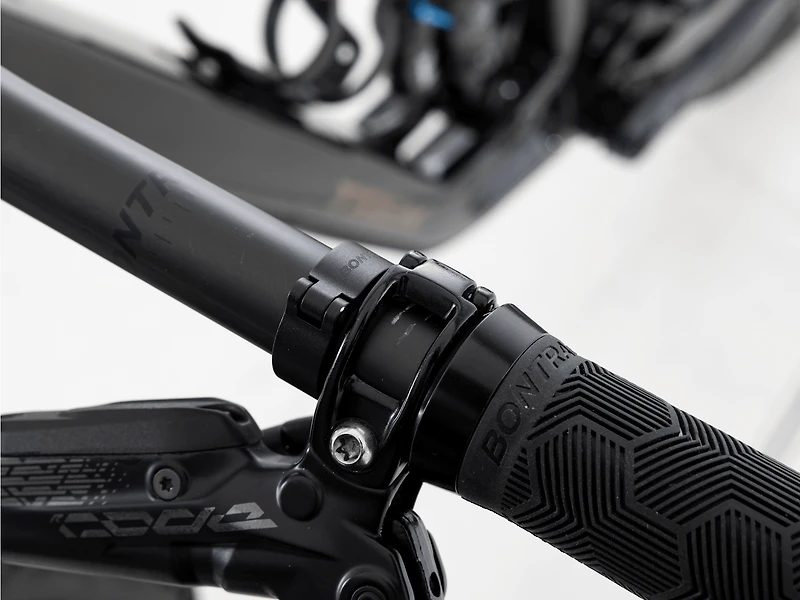 Fuel EX 9.8 GX AXS Gen 6 - 2023, Medium