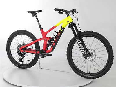 Slash 9.9 XX1 AXS Flight Attendant Gen 5 - 2022