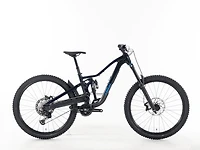 Slash 8 Gen 6 - 2025