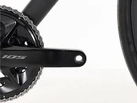 Madone SL 6 Gen 8 - 2025