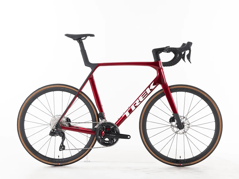 Madone SL 6 Gen 8 - 2025