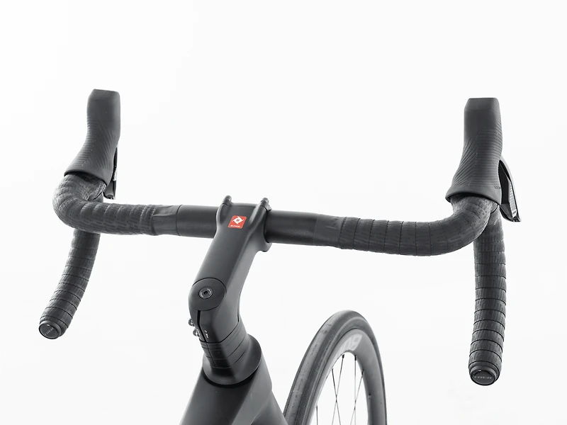 Madone SL 6 AXS Gen 8 - 2025, X-large