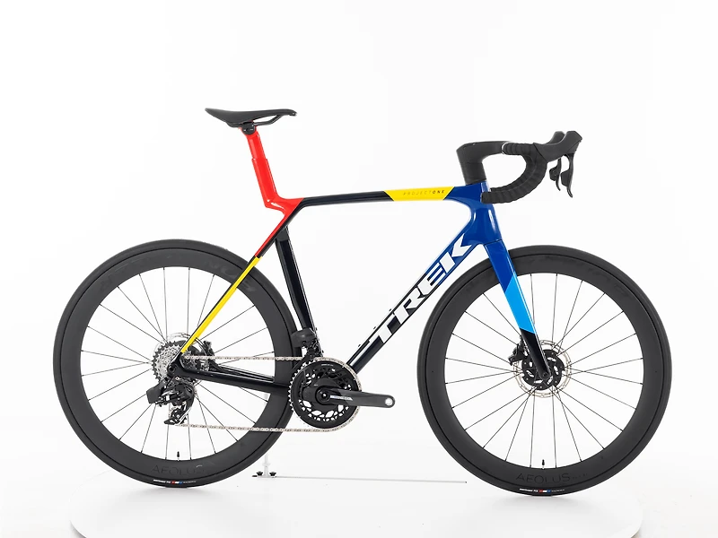 Madone SLR 7 AXS Gen 8 - 2025, Large