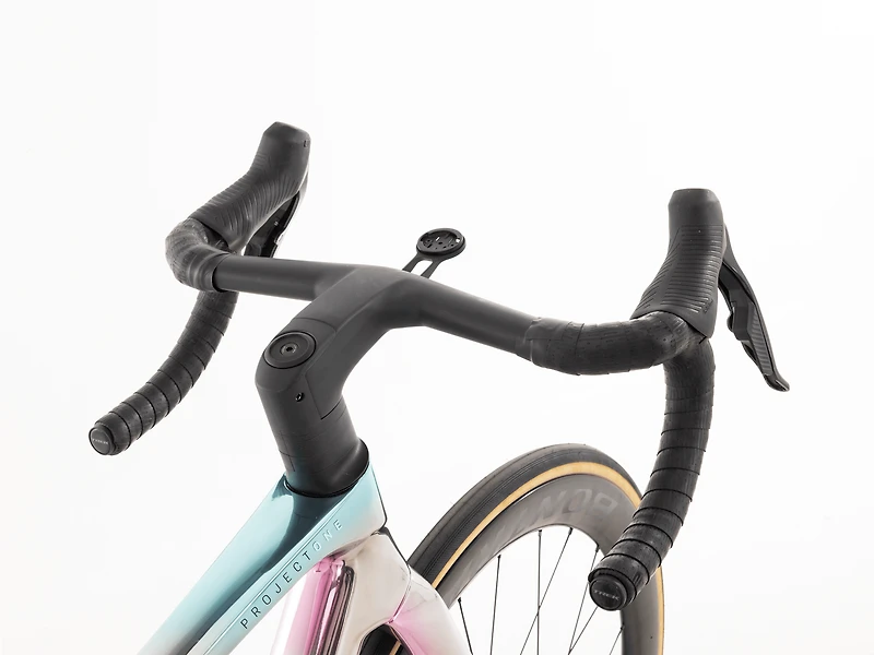 Madone SLR 9 AXS Gen 8 - 2025