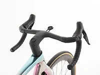 Madone SLR 9 AXS Gen 8 - 2025