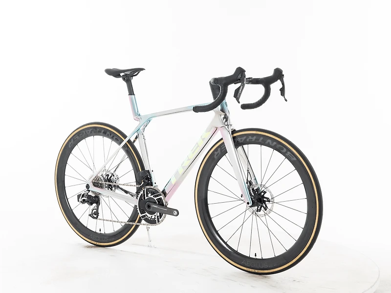 Madone SLR 9 AXS Gen 8 - 2025