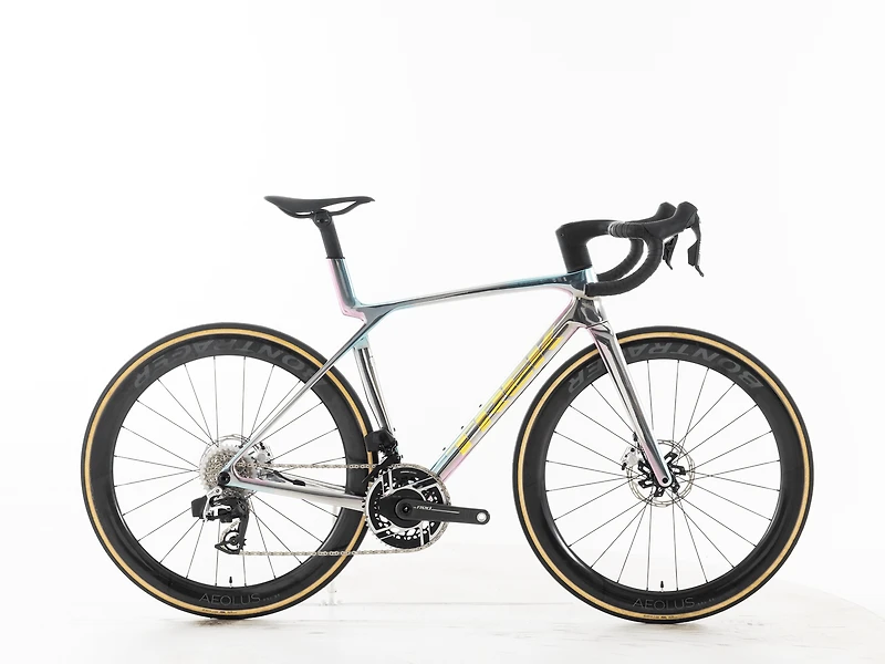 Madone SLR 9 AXS Gen 8 - 2025