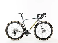 Madone SLR 9 AXS Gen 8 - 2025