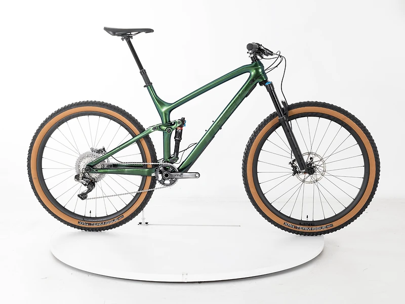 Fuel EX C Custom - 2018, X-Large
