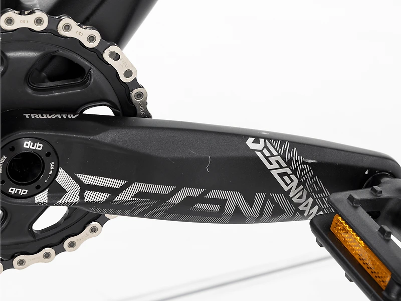 Stache 7 - 2024, Medium