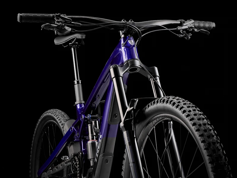 Slash 9.8 XT Gen 6 - 2025, Small