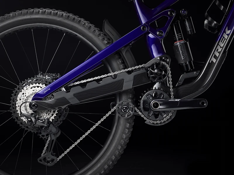 Slash 9.8 XT Gen 6 - 2025, Small