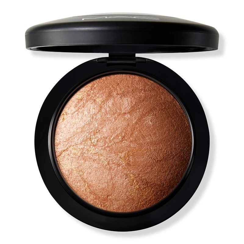 MAC Mineralize Skinfinish Powder Highlighter
