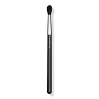 MAC 224 Synthetic Tapered Eyeshadow Blending Brush