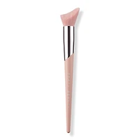 FENTY BEAUTY by Rihanna Cheek-Hugging Highlight Brush 120