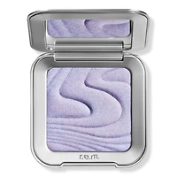 r.e.m. beauty Interstellar Highlighter Topper