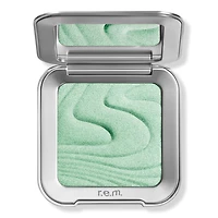 r.e.m. beauty Interstellar Highlighter Topper