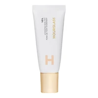 HOURGLASS Veil Hydrating Skin Tint