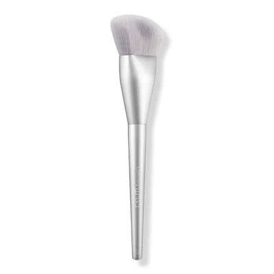 r.e.m. beauty B2 Bronzer Brush