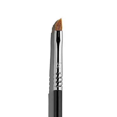 Sigma Beauty E06 Winged Liner Brush