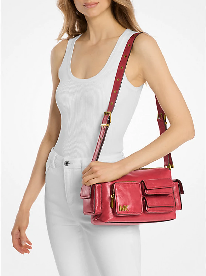 Dakota Medium Leather Shoulder Bag