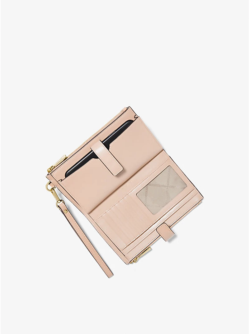 Adele Logo Smartphone Wallet