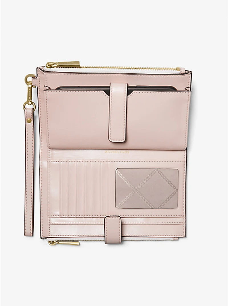 Adele Logo Smartphone Wallet