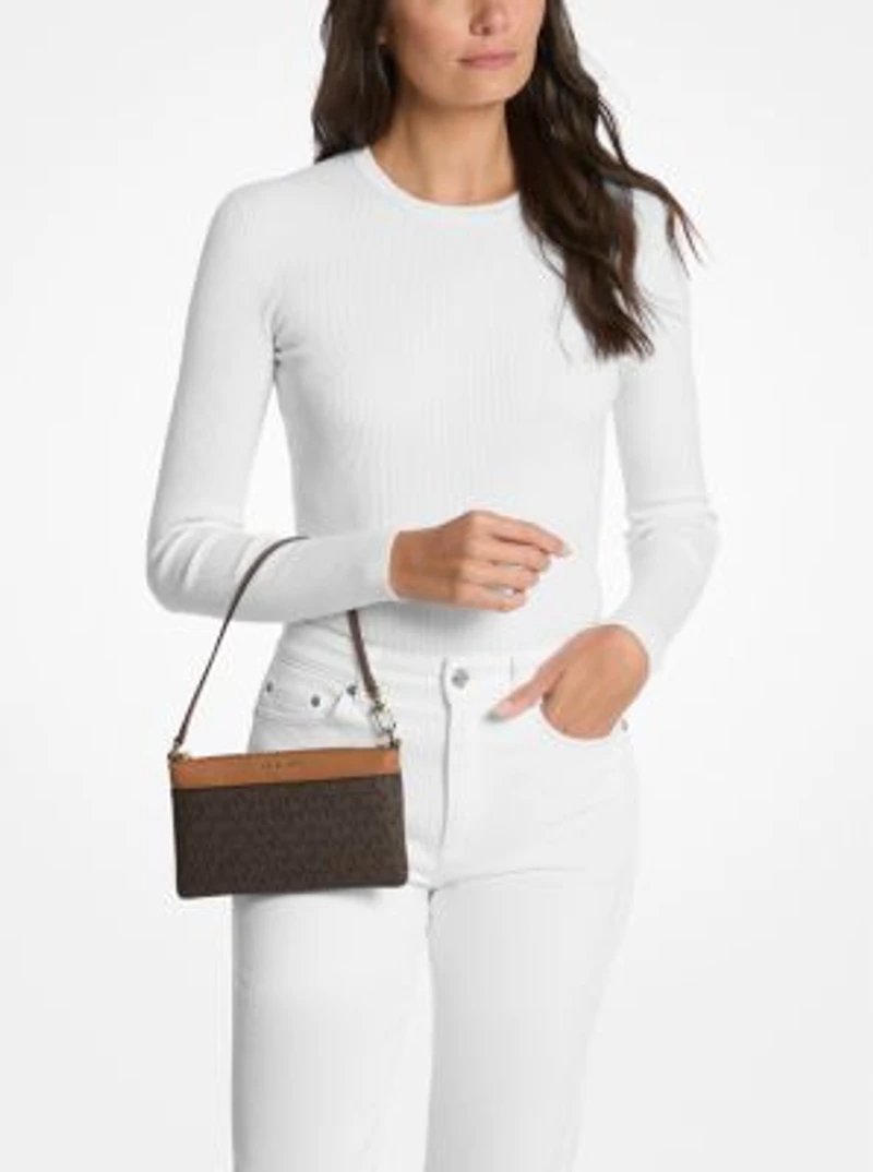 Jet Set Medium Signature Logo Wristlet