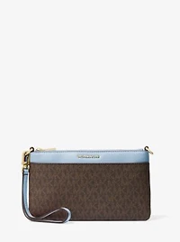 Jet Set Medium Signature Logo Wristlet