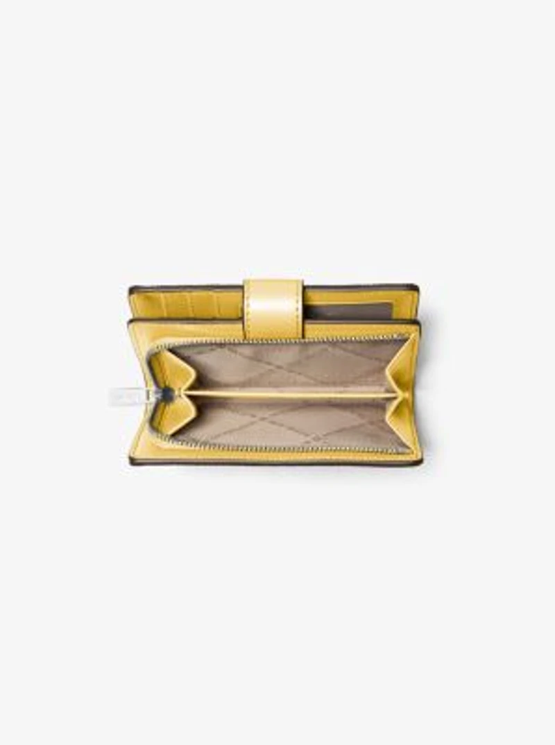 Jet Set Medium Printed Signature Logo Wallet